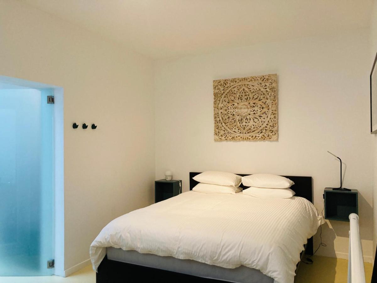 The Big Sleep Apartment Antwerpen Bagian luar foto